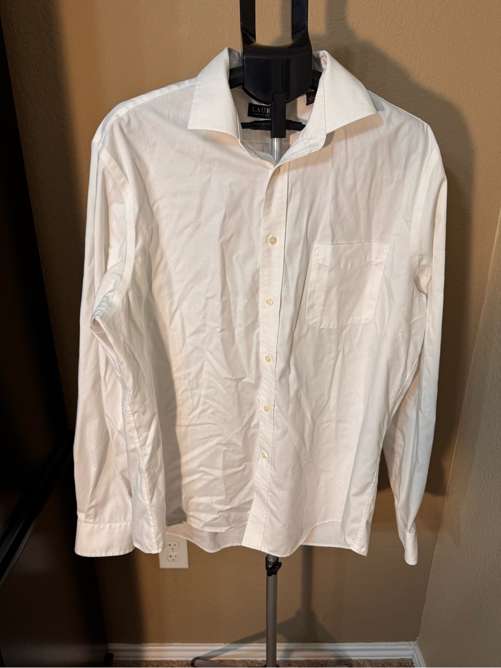 Ralph Lauren Men's White Long-Sleeve Button-Down Shirt